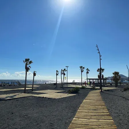 Paradise Caletillas Beachfront Duplex With Pool & Parking كانديلاريا