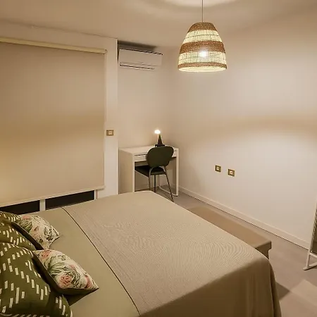 Paradise Caletillas Beachfront Duplex With Pool & Parking